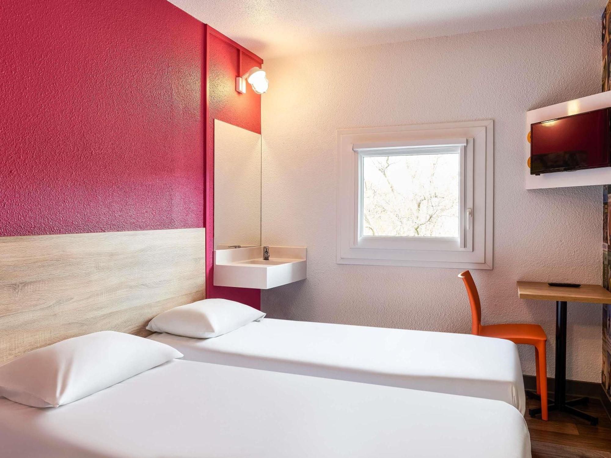 Hotelf1 Mazarin Les Champarts