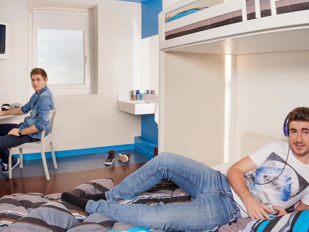 Hotel Hotelf1 Mazarin Les Champarts Chille