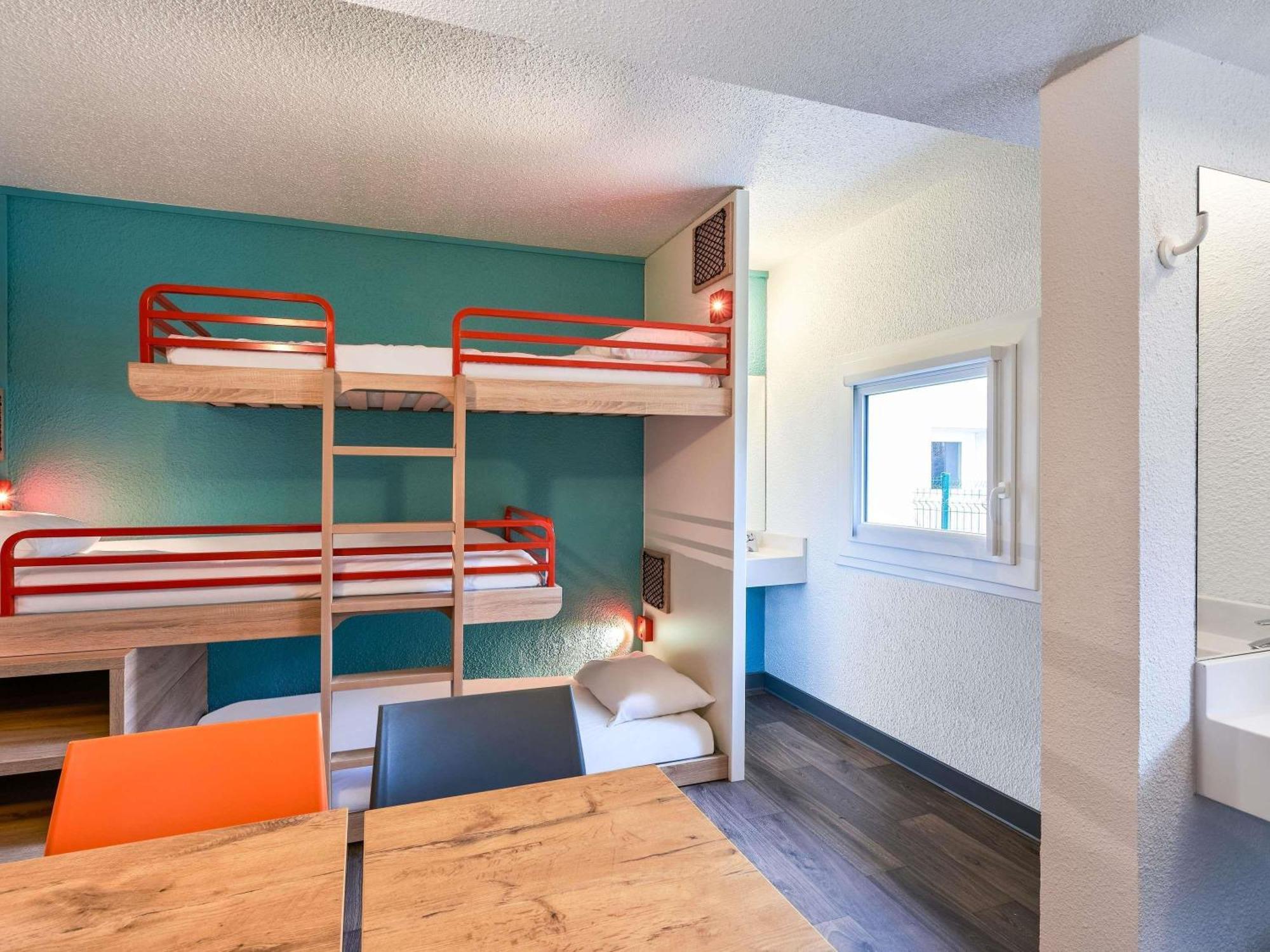 Hotel Hotelf1 Mazarin Les Champarts