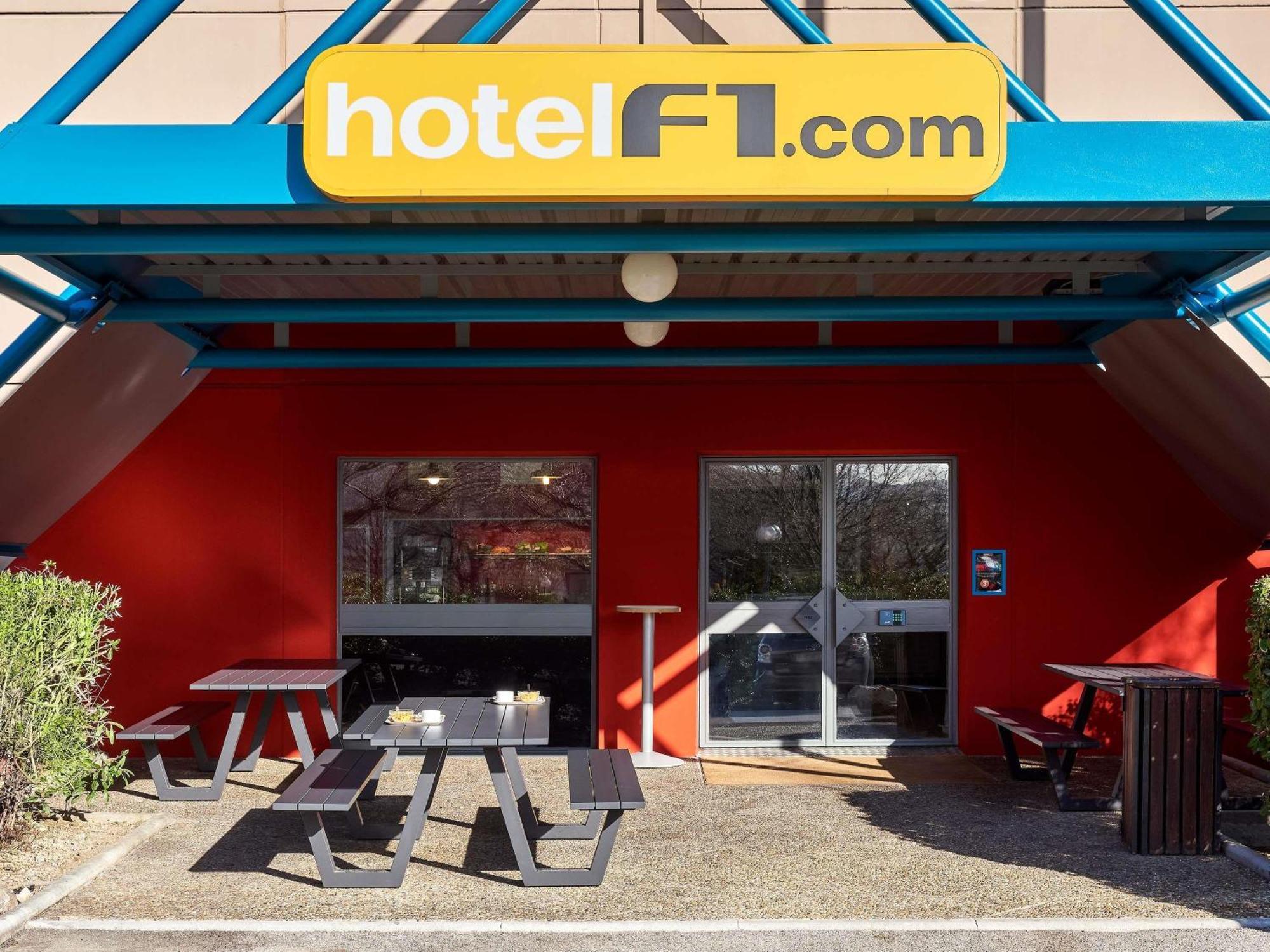 Hotel Hotelf1 Mazarin Les Champarts Chille