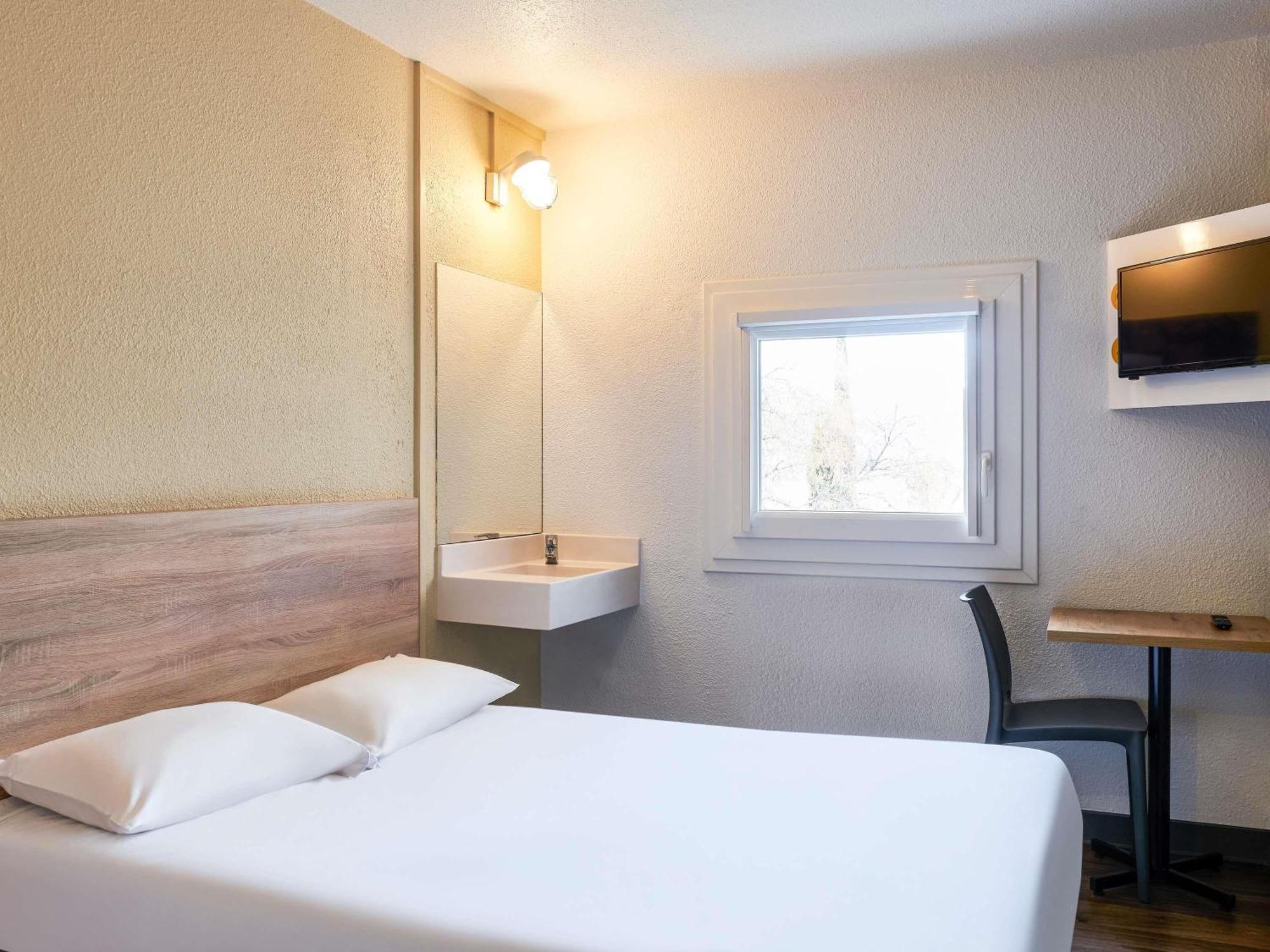 Hotel Hotelf1 Mazarin Les Champarts 2*